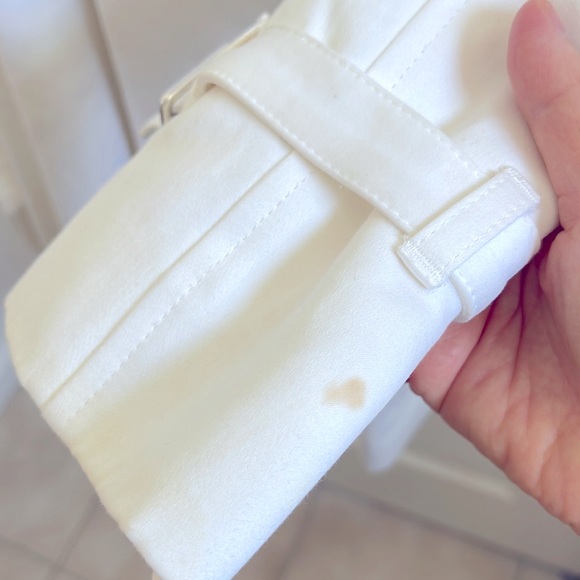 ❤️Authentic BURBERRY white silver trench coat - Picture 11 of 14